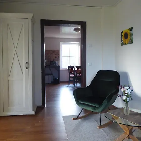Kleine Laendliche Oase Apartment